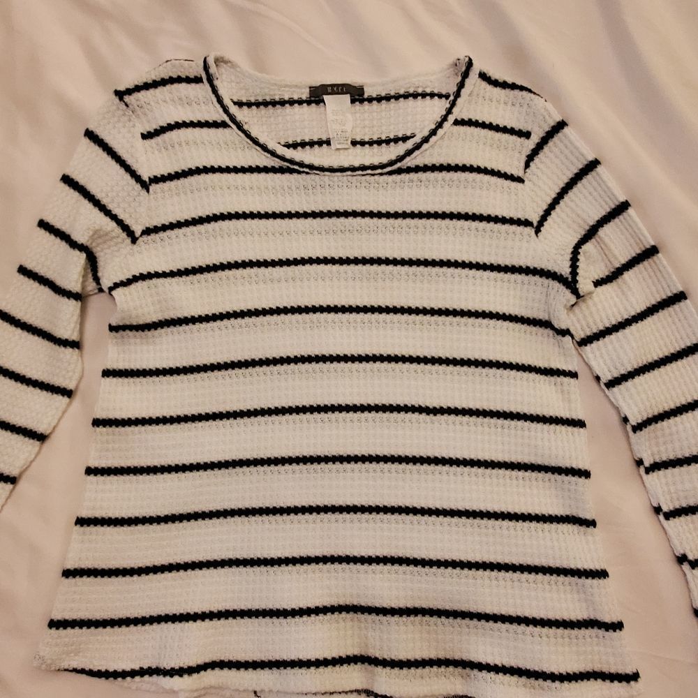 gyft Long Sleeve Top